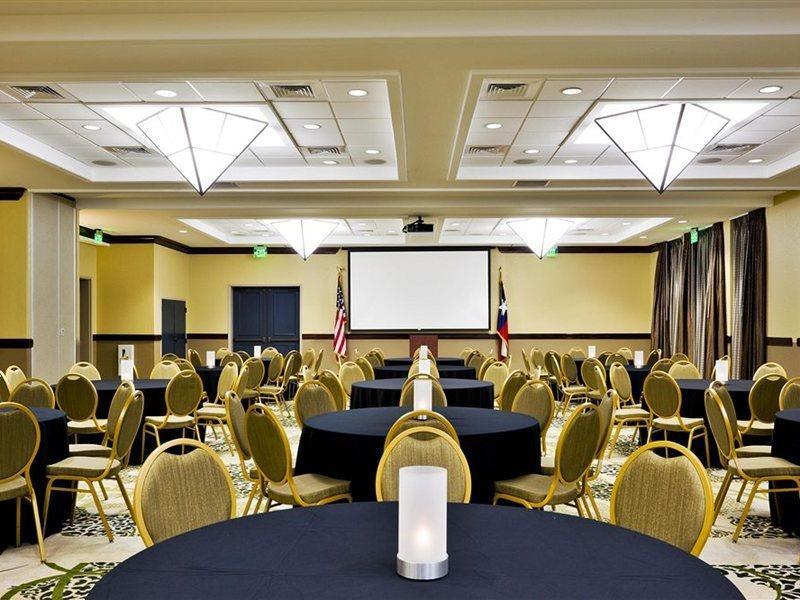 Holiday Inn San Antonio Northwest- Seaworld Area By Ihg Extérieur photo